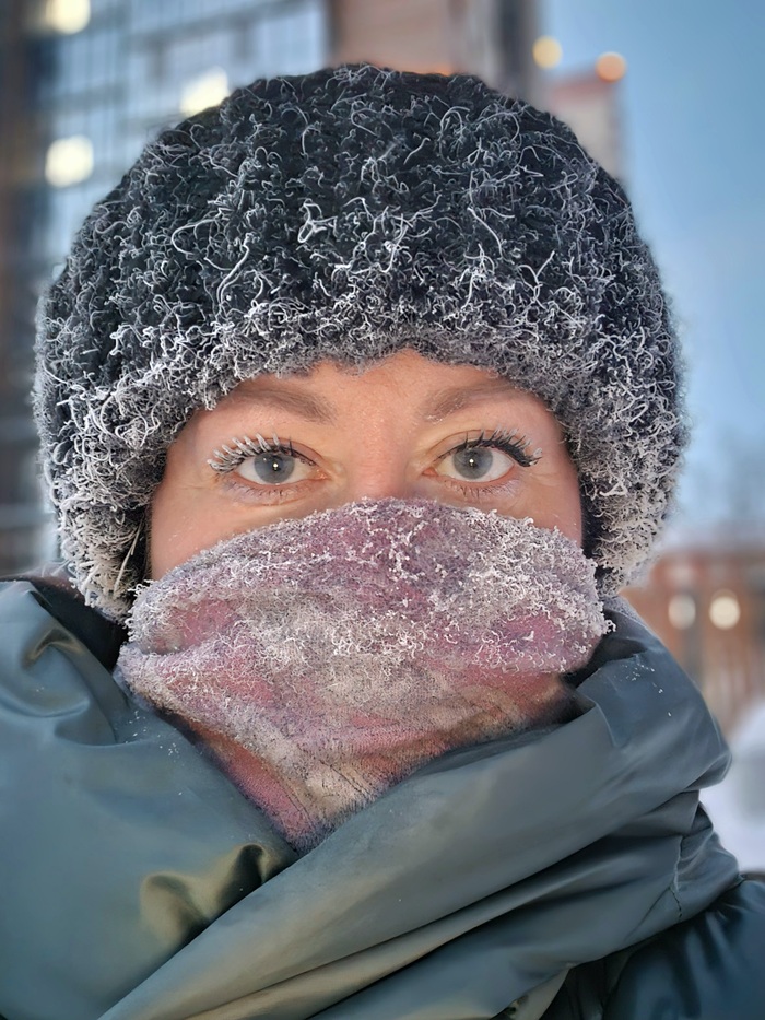 ������ )