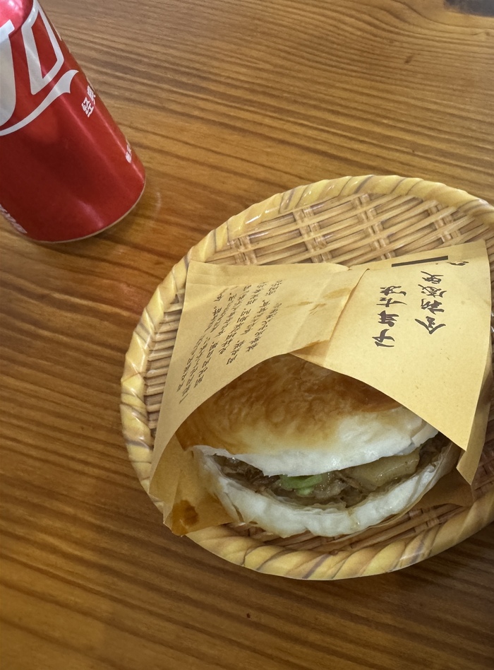 �� �������� ����� ������� � ��������� � ��������� ���� � ������. �����+�������+0.5 ����= 42 ���� ( 6$)