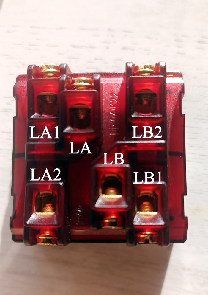 Перекрестный выключатель на 6 клем