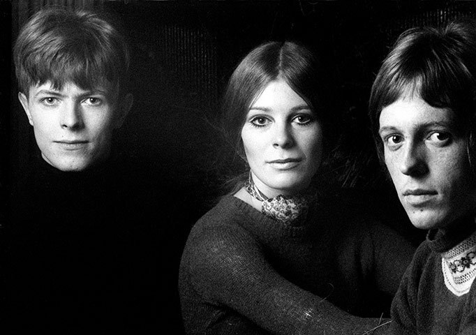 ����� ����, ��� ��������� �������� �������� ���������� � ���� ��������� ���������� ���� Feathers, ������ 1968.