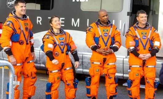 <!--noindex--><a href="https://pikabu.ru/story/rid_viktor_kristina_dzheremi_na_starte_k_lune_13607703?u=http%3A%2F%2Ft.me%2Fartemismoon&t=t.me%2Fartemismoon&h=ed0c3386ec28a8ec827cbdb79b46849f4115c2dc" title="http://t.me/artemismoon" target="_blank" rel="nofollow noopener">t.me/artemismoon</a><!--/noindex-->