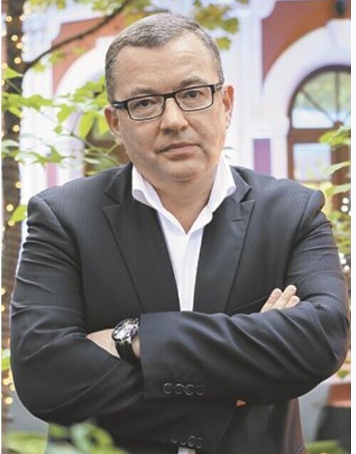 ����� ����