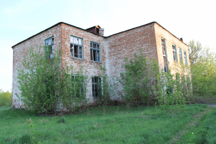 ���� � ����� � ������ �����: ������� �����,1904 ��� ���������, ������, ���� � �� ������� ���� ����� �� ����� ���. � ������ ���� - ����� 350 ���, ��� ����������� ������� ��� ��������� �������, ��� ��� ��������� ���� ���� �������� ������ � ����� XVII ����