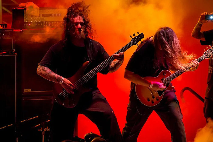 MONSTROSITY американцы ветераны DEATH METAL c треком *The Colossal Rage* из мартовского 2026 года альбома "Screams from Beneath the Surface"