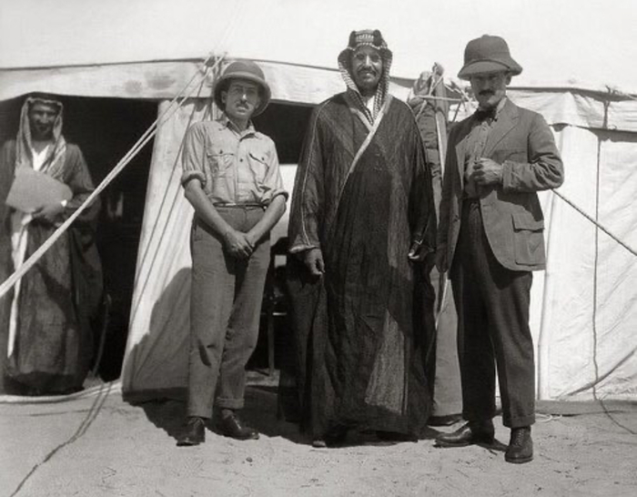 ��������� ��� ����������� ��� ���� (� ������ �����) � ����� ��������� ���������, ���������� �������������� � ����-������, �� ����� ����������� � ���������� ���������� �������� � 1926 ����