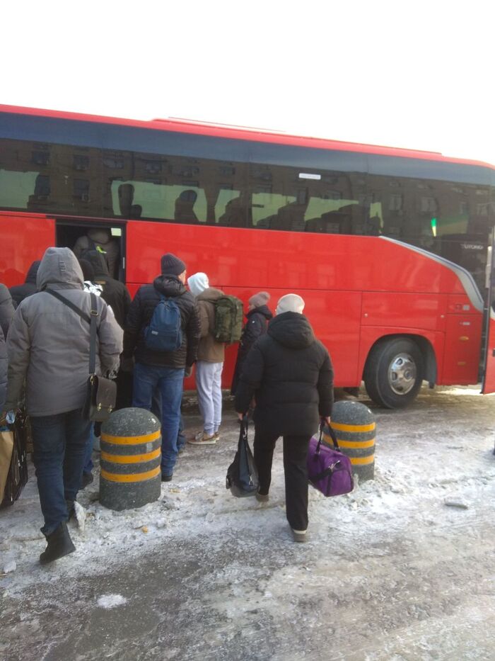 ����� � ����