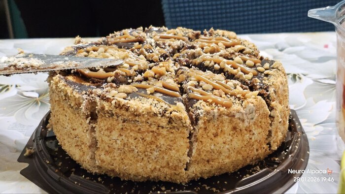 Торт Сникерс