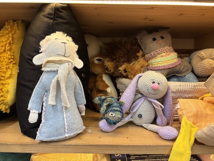 �������-���������