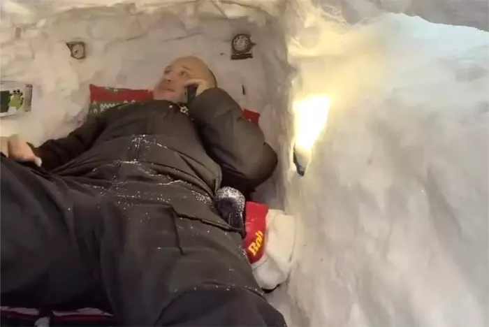 ����: Telegram-����� <!--noindex--><a href="https://pikabu.ru/story/dostupnoe_zhile_molodoy_chelovek_obustroil_kvartiru_v_sugrobe_v_tsentre_moskvyi_13673148?u=http%3A%2F%2F360.ru&t=360.ru&h=5762f44a51aabab4f8d7ce9f519b53bebe015fa3" title="http://360.ru" target="_blank" rel="nofollow noopener">360.ru</a><!--/noindex-->