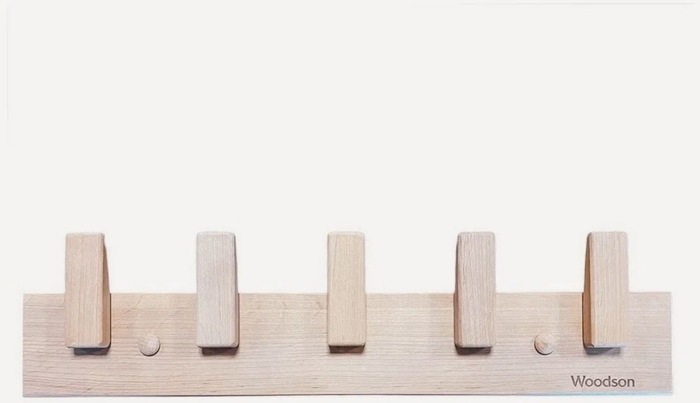 Вешалка из ольхи в предбанник