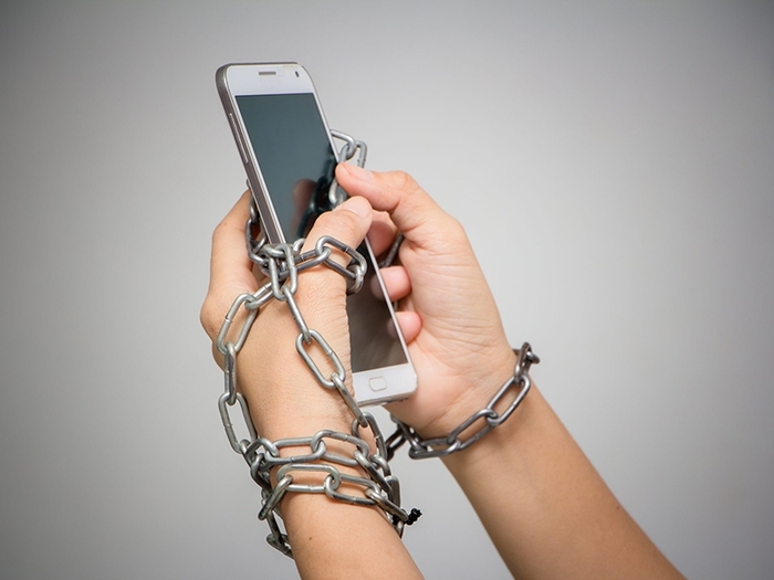 ������� ������� � ������ ������ ����� � �������� SIM-���� � IMEI-������. �������� ������� ����� ������!