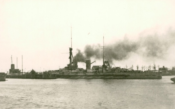 ��� � ������-����� 24 ������ 1915 �