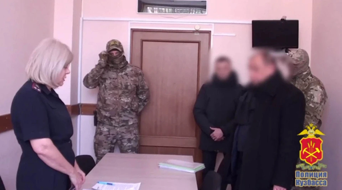 Россиянина лишили гражданства за сообщения в соцсетях