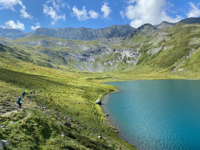 ����� �����