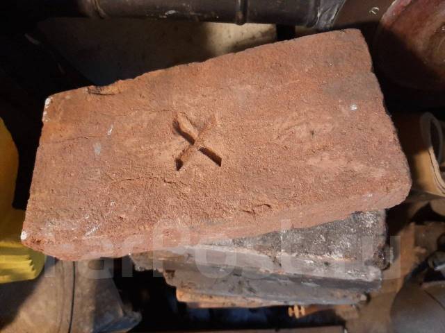 Два кирпича из Владивостока