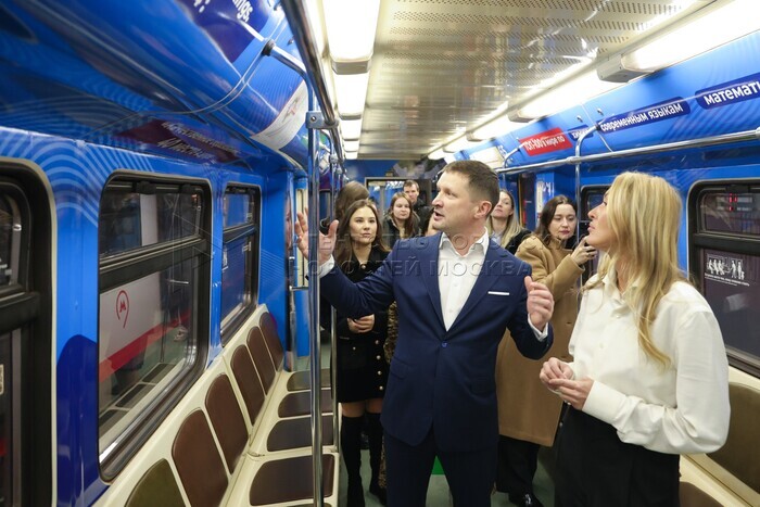 ������ � ����������� ������������ ������������� ������ ����� � ����������� � ����� 65-����� ����. ��������: ������� ��������. ��������: ��������� �������