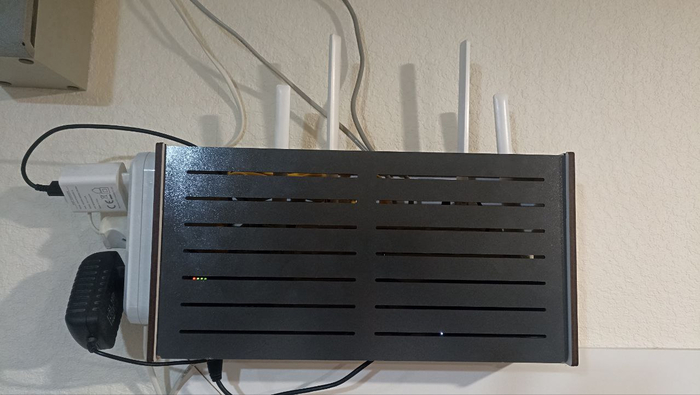 � �������