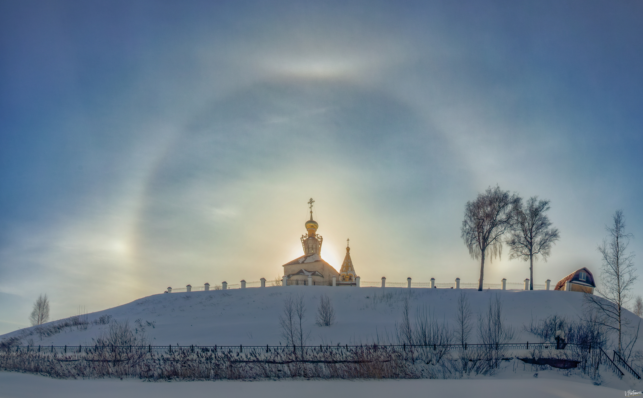Церковь Рождества Богородицы и солнечное гало - 12.03.26 20:34 | Пикабу