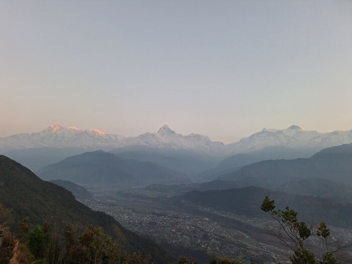 ���� �� ��������, ��� �� ������� � 1600 �. �� ������ - ��������� ������� ���������� ������ ����� (6993 �), ����� - ��������� I (8091 �).