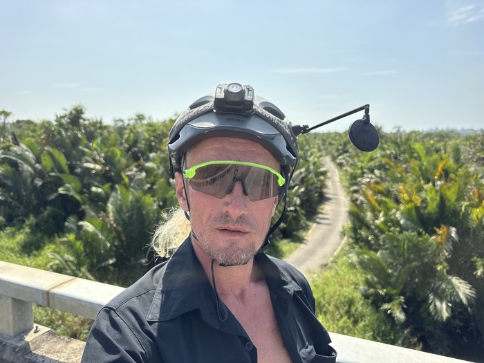 ���� 335 ����������� �� ���������� � ������ �����.