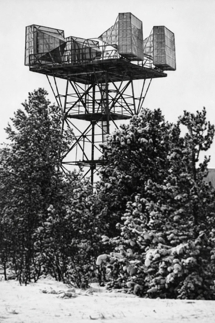 ���� �� 107 ������������� �����, ������� ���������� ���� ������������� ���������� �����, ���������� � 1951 ���� � ���������� ��� ������ �� ��������� �� ������ ������. ��� ��� ���� �� ������ �������� Bell, ������������ � ���������