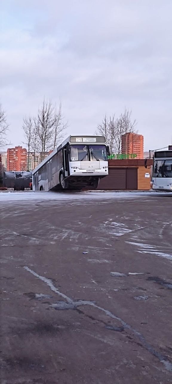 На взлет собрался