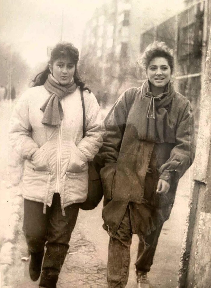 ������, 1989