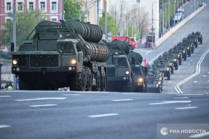 ����� ����� � ������ �-400 � ������ ���������� �� ����� 25 ����. ��������