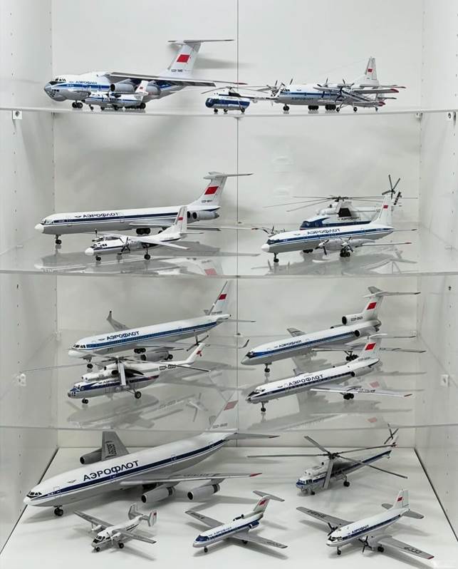 Нет Ту 144. А еще чего не обнаружено?