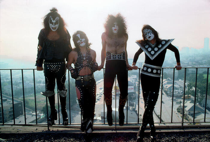 Kiss � ���-���������.