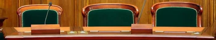 A police chief convicted of bribery achieved partial success on appeal. The court did not pardon him for the bribes, but he left his property to his sister. - Police, Law, Right, Court, Appeal, Property, Sentence, Krasnogorsk, Moscow region, Bribe, Fight against corruption, Corruption, Fine, Ministry of Internal Affairs, League of Lawyers, Jurisprudence, Legal stories