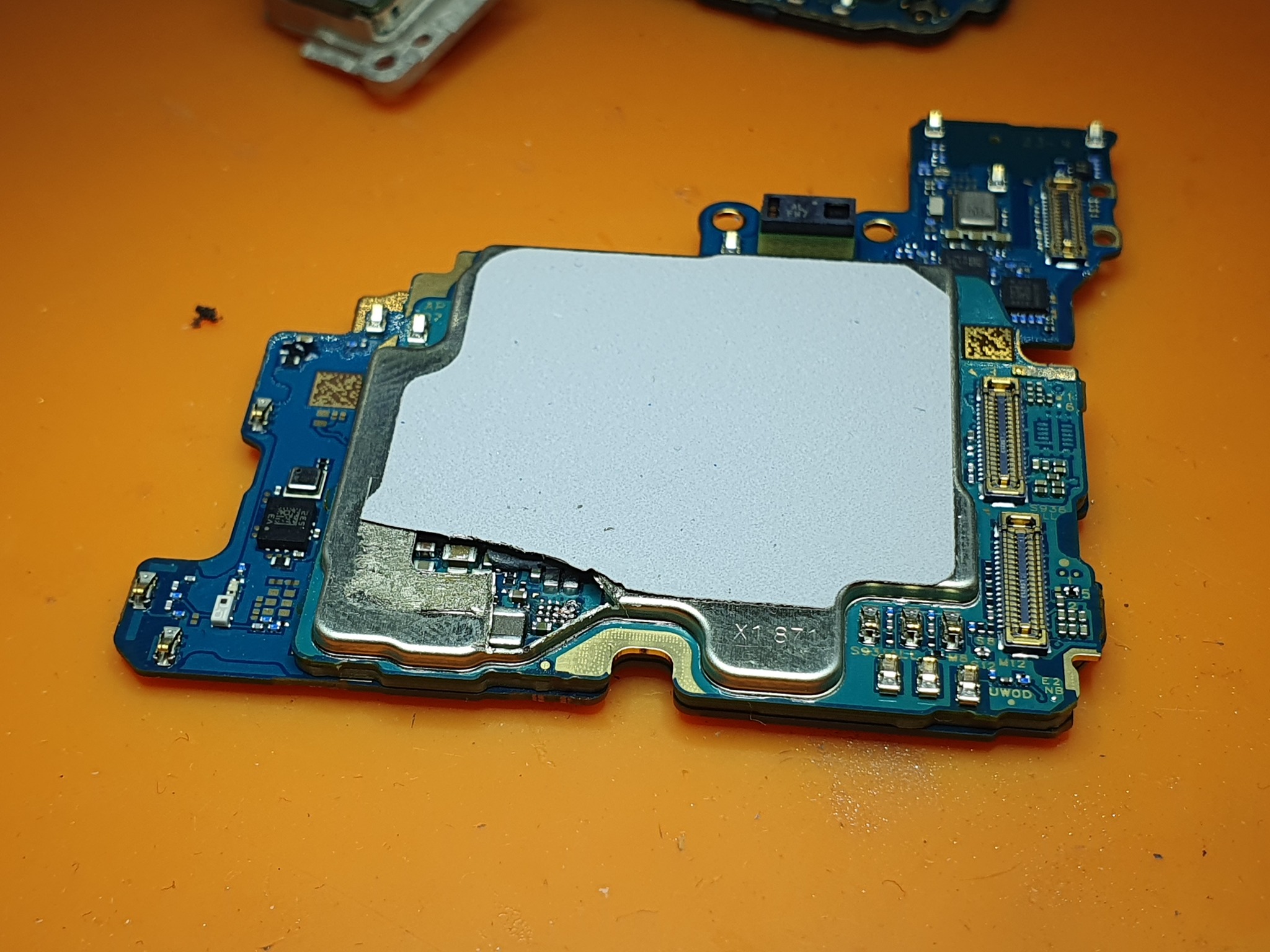Got it all done and done. Samsung S25+ - My, Moscow, Ремонт телефона, Soldering, Collective farm tuning, Saving, Quality, Samsung, Mat, Longpost