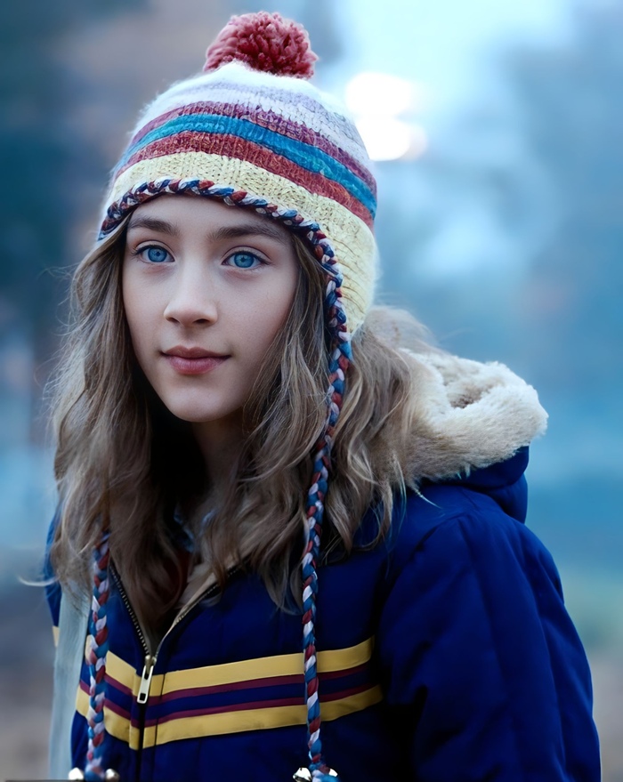 А ещё, сегодня исполнилось 32 года прекрасной Сирше Уне Ронан!