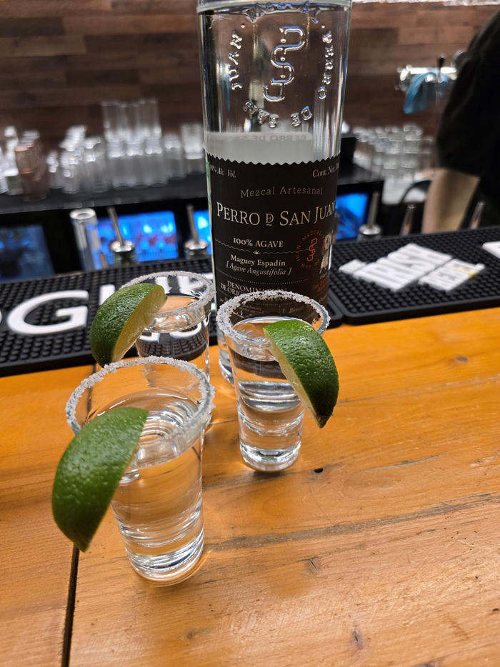 Mezcal Perro de San Juan Espadin � ���� ���������� (Costero)