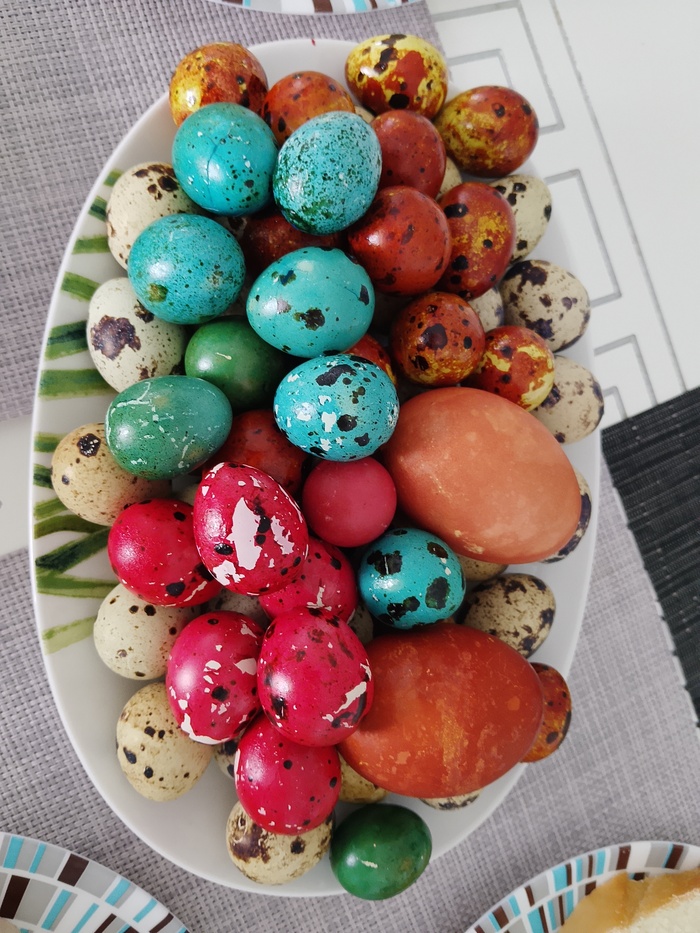 С "красной" горкой!