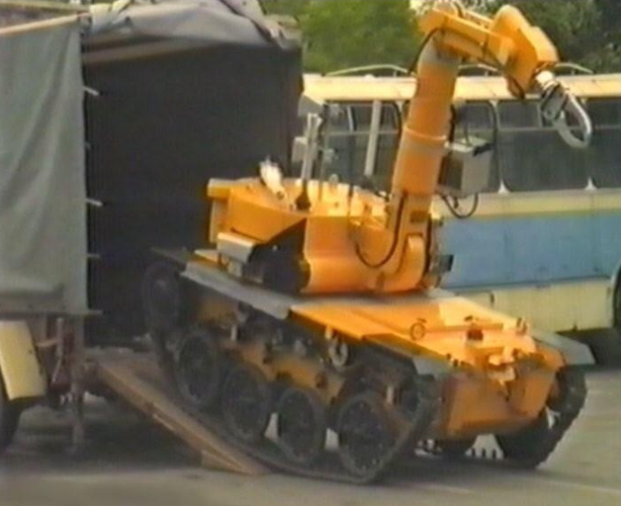 ��������� ������ MF-2 �� ������� �� ����