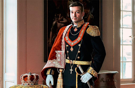 ����� ������. ����: Official Website King of Switzerland
