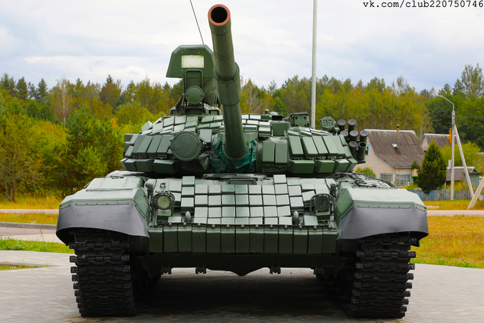 �-72�1