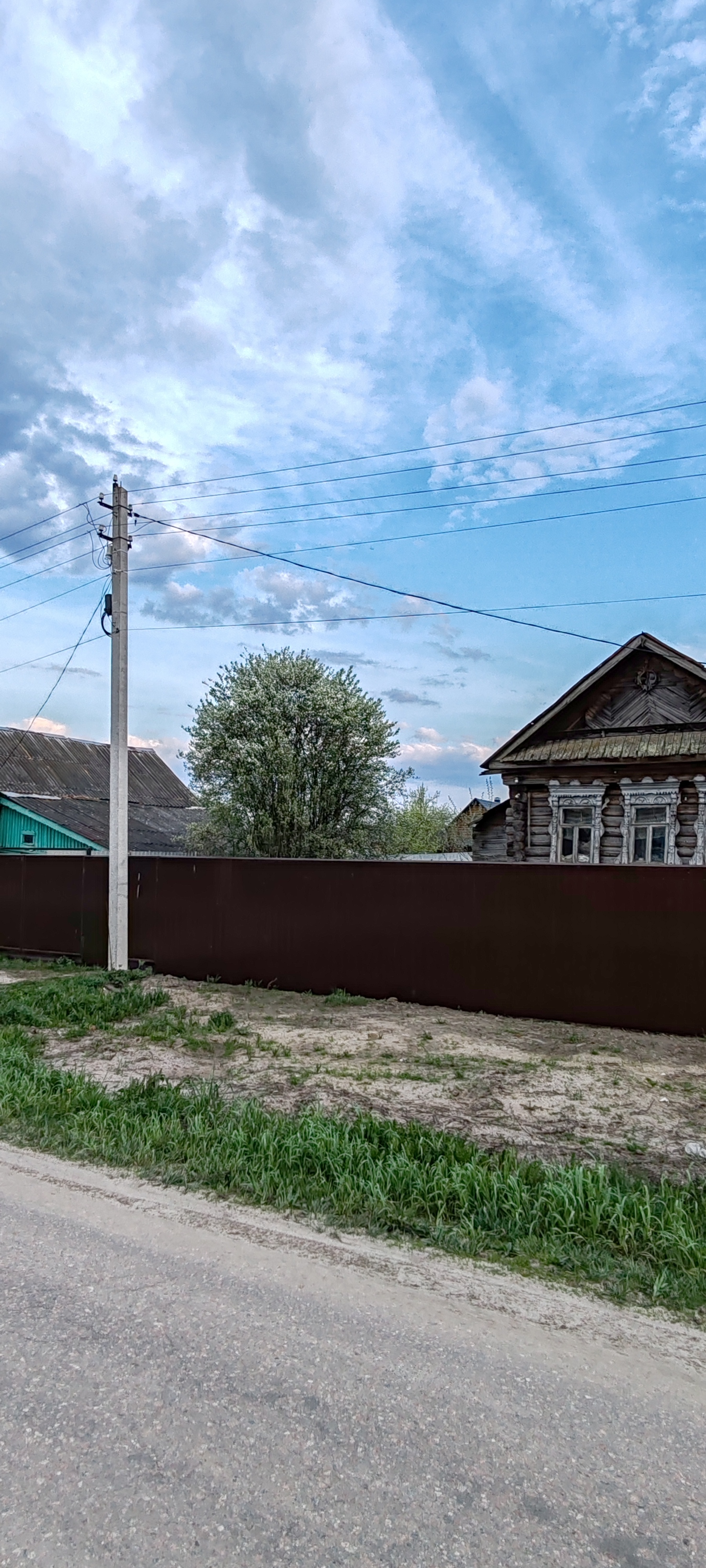 Simple village happiness - Series Our Village House, My, Village, Spring, Gardens, Joy, Walk, Forest, Bloom, Airplane, Starling, House, Nature, dawn, Sunset, The sun, Water, MKAD, Text, Longpost