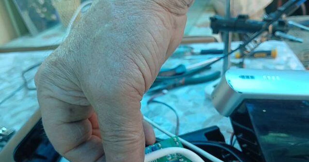 I'm making one from two Tefal TY6545RH upright vacuum cleaners from the trash - one - My, Rutube, Electronics, With your own hands, Battery, Video