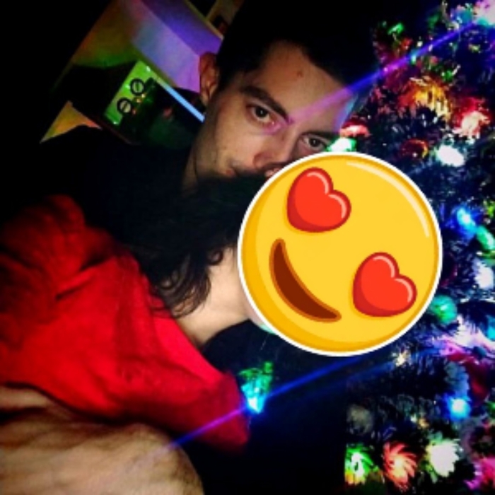 � � ��������