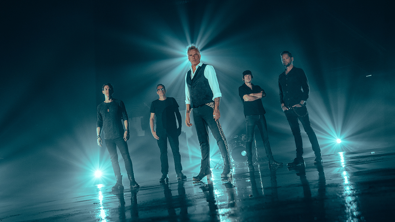 UNIVERSUM25 deutsch with the track *Gardinen zu* from the new album Die Maschinen wollen leben 2026 INDUSTRIAL METAL - Metal, Industrial metal, Germany, Video, Youtube, Longpost