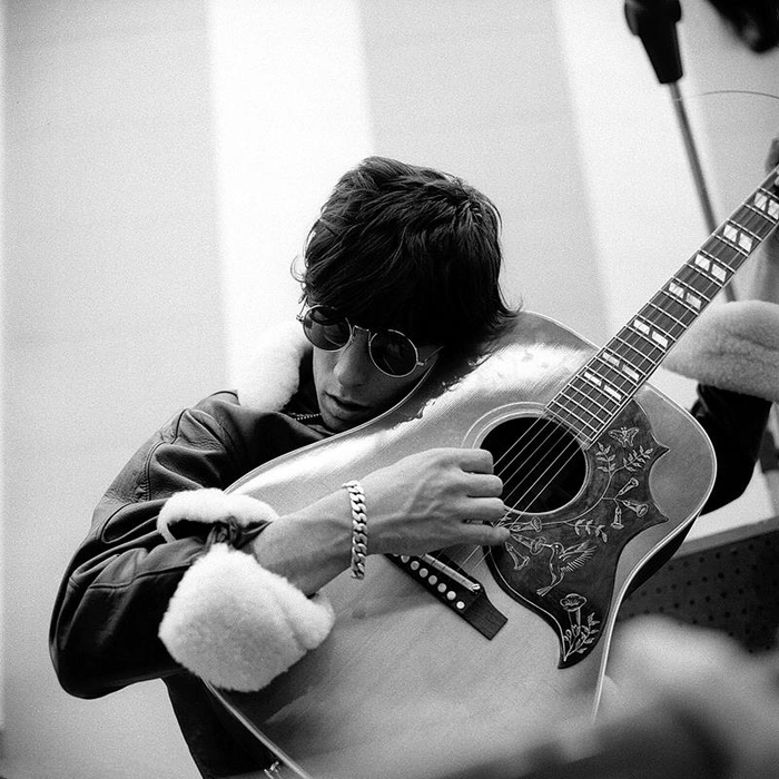 ��� ������� � ������������ ������� Gibson Hummingbird � RCA Studios. ��������, ������� 1965. �������� ������ ��� "Aftermath".