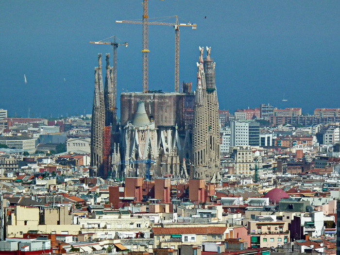 Искупительный храм Святого Семейства (кат. Temple Expiatori de la Sagrada Família). 2013 год