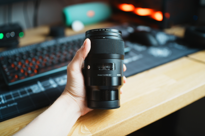 Sigma 35mm Art 1.4 (����� �� A7C2 + TTArtisan 40mm F2 �� ��������)