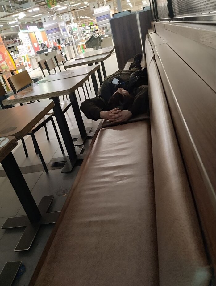 ����