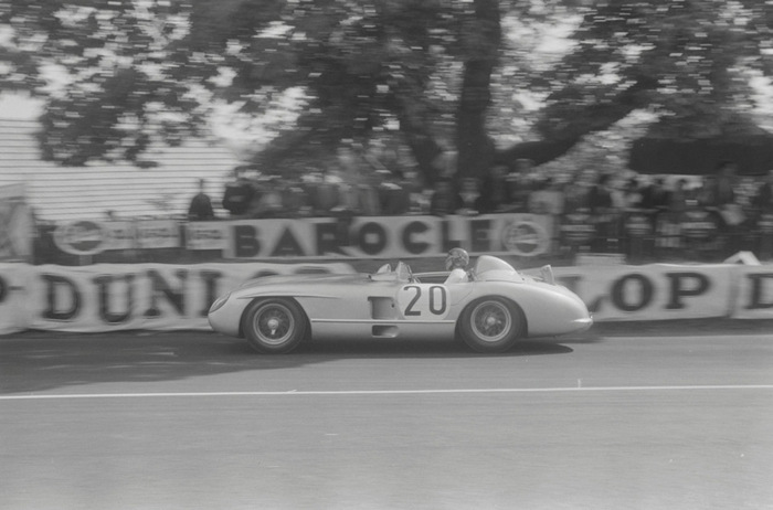 ��������-���� SLR 300 ����� ������ �� ������ ��������� �� ��������