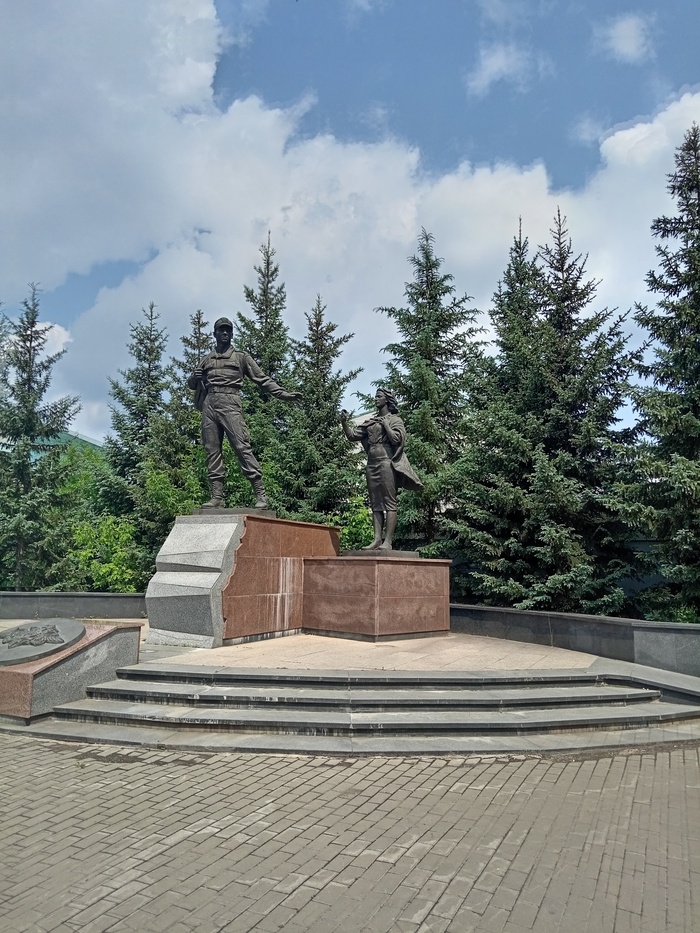 Памятник призывнику (единственный в России (?))