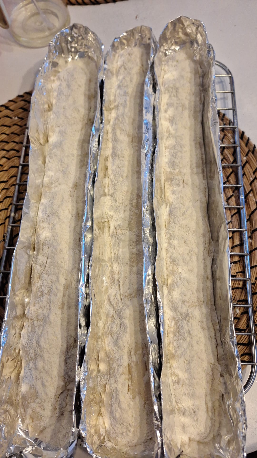 alalalsususu's response to Baguettes are disappearing from my apartment - Translation, Reddit (link), Text, Reply to post, Longpost