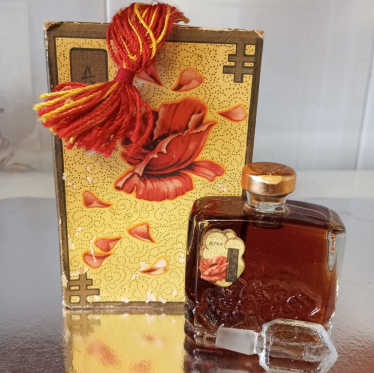 Animal spirits in Soviet perfumery - My, Made in USSR, the USSR, 70th, 60th, Longpost